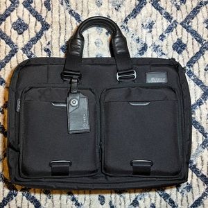 TUMI T-Tech Network T-Pass Slim Laptop Briefcase 58516D Travel No Shoulder Strap